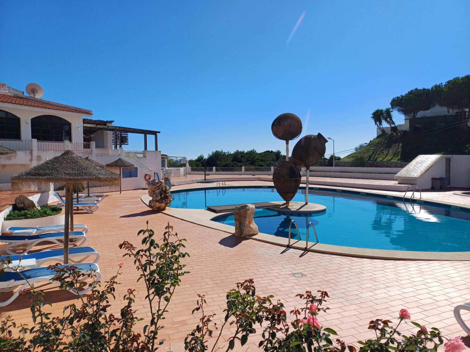 Apartamentos Salema Praia Club Exterior photo