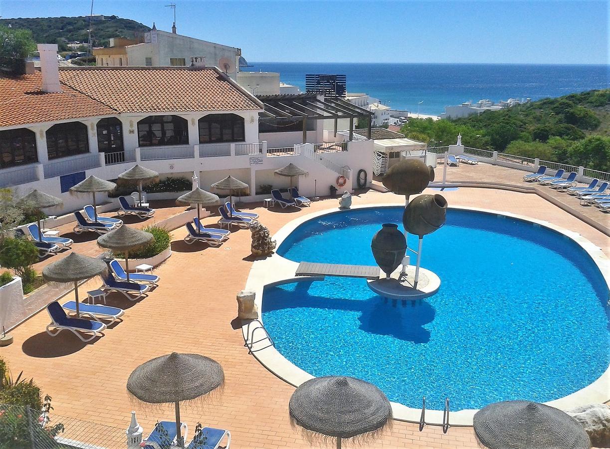 Apartamentos Salema Praia Club Exterior photo